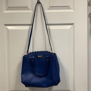 GUC KATE SPADE purse. Scalloped edges.